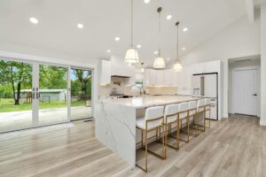 modern kitchen cabinets Vancouver